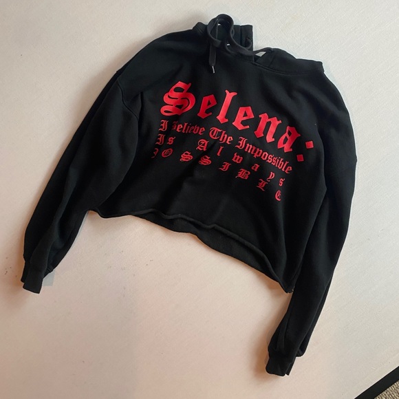 FOREVER 21 + Selena Cropped Hoodie 0X plus size - Picture 5 of 15